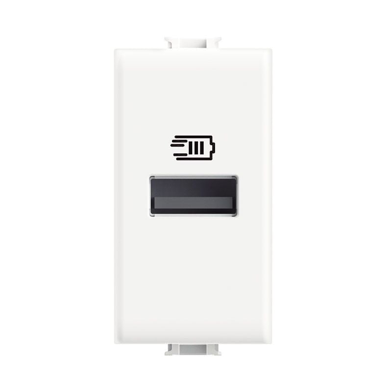 foto del prodotto bticino presa caricatore usb matix 5 vdc tipo a 1m am4191a