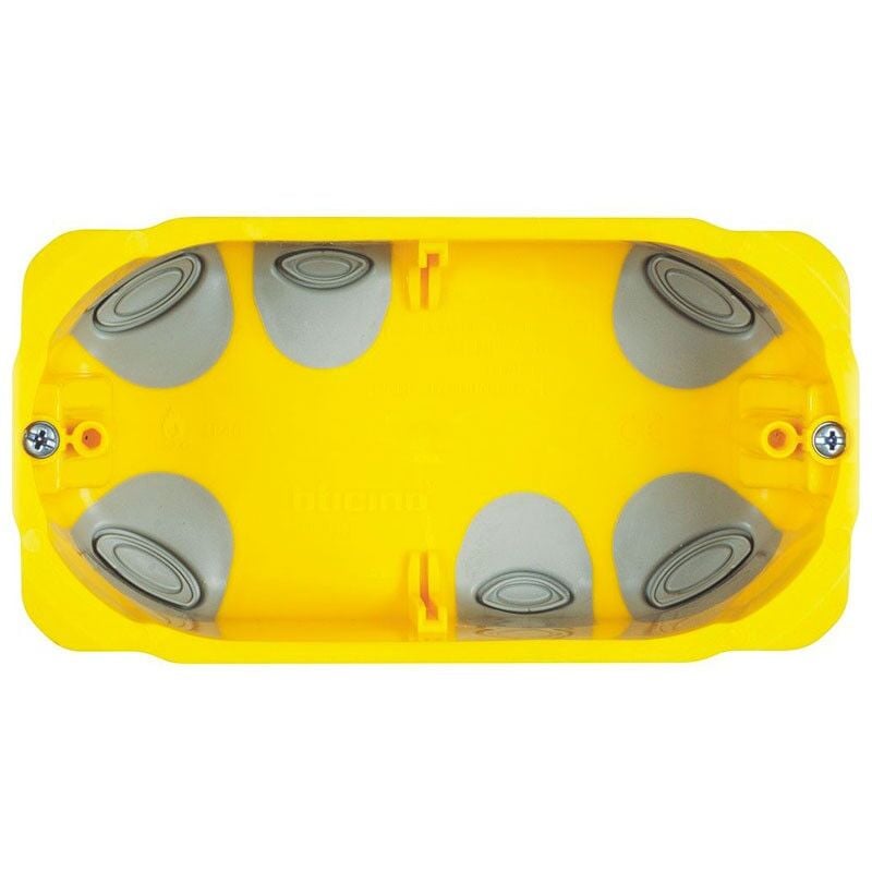 foto del prodotto bticino scatola incasso universale per cartongesso 4 moduli pb504n