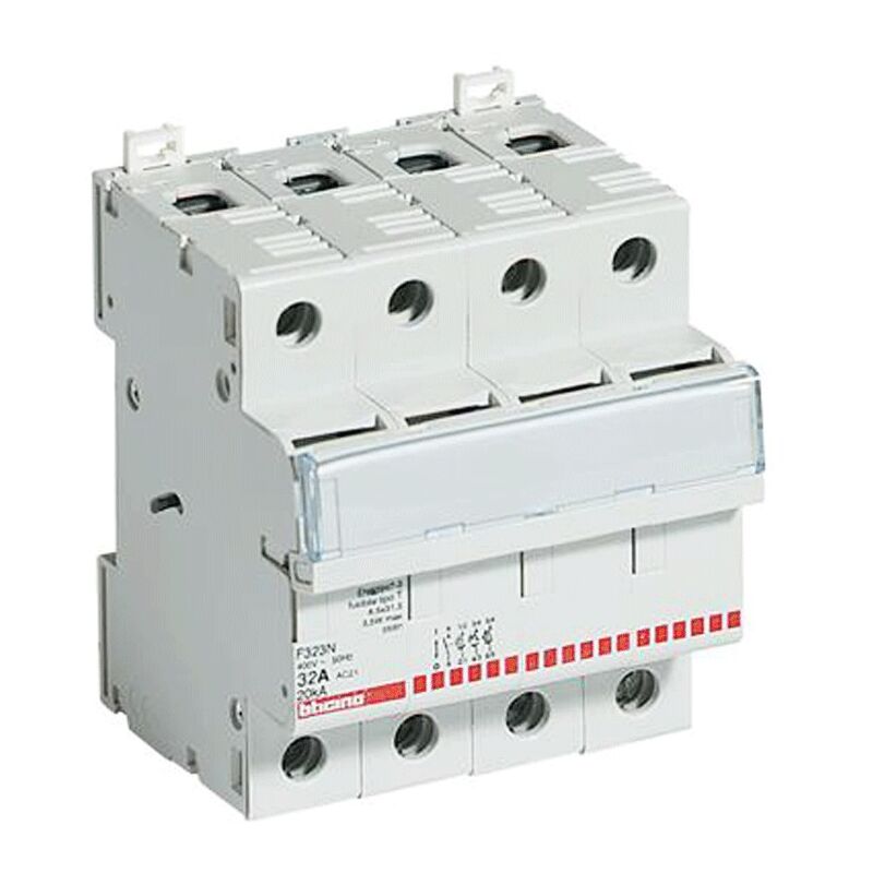 foto del prodotto bticino sezionatore portafusibile 3p n 32a 500v 4 moduli f323n