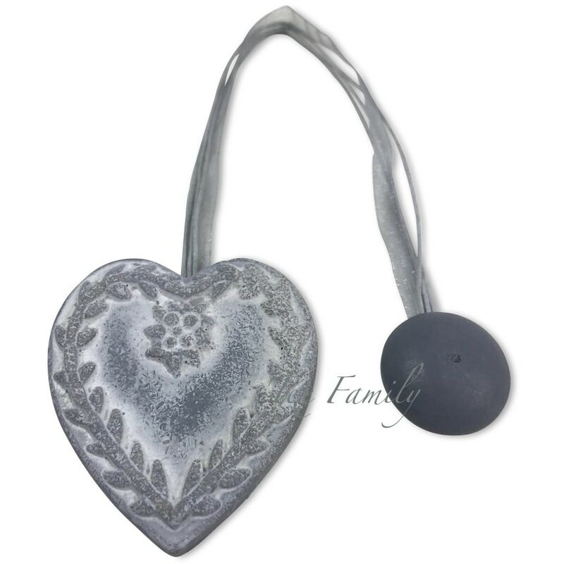foto del prodotto calamita ferma tenda in legno calamite per tende legatende cuore shabby grigio