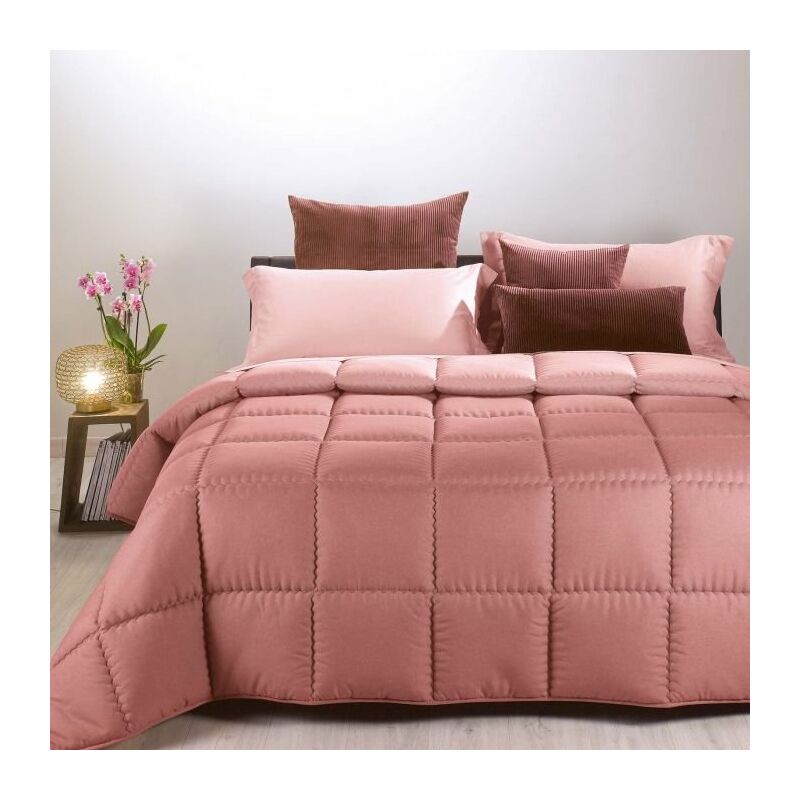 foto del prodotto caleffi trapunta modern tinta unita in microfibra rosa singolo