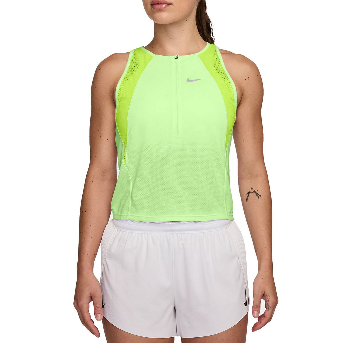 foto del prodotto canotta dri fit run nvlt singlet donna