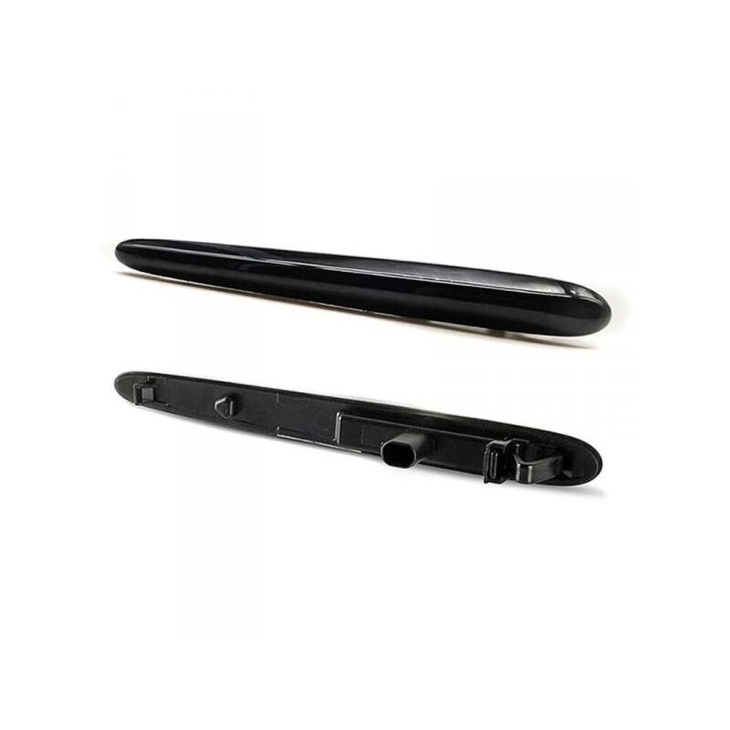 foto del prodotto carall kit freccia laterale a led side marker dinamica lente fume alfa romeo giulietta renault megane iii oem 50513758 50522994