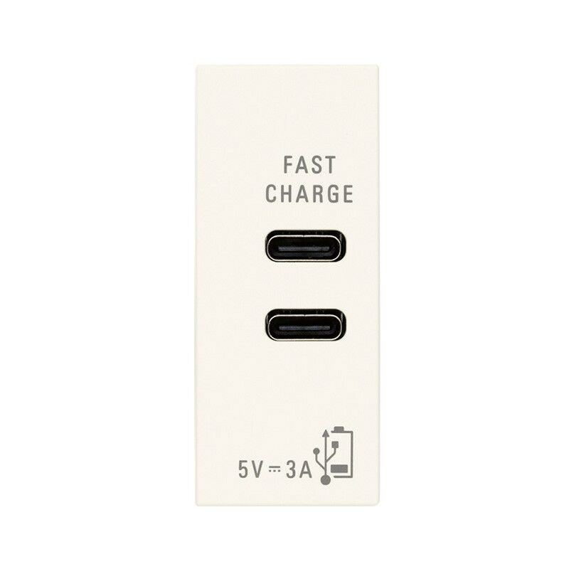 foto del prodotto caricatore usb 2 porte tipo c 15w 5v 3a vimar linea bianca 30292.ccb
