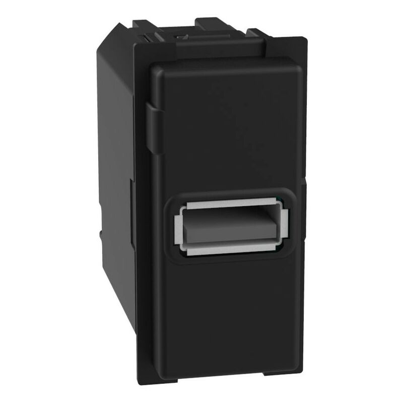 foto del prodotto caricatore usb bticino living now tipo a 15w 1m k4191a