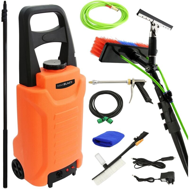foto del prodotto carrello maxblast per trasporto acqua 30 litri, asta telescopica 9,1 metri accessori
