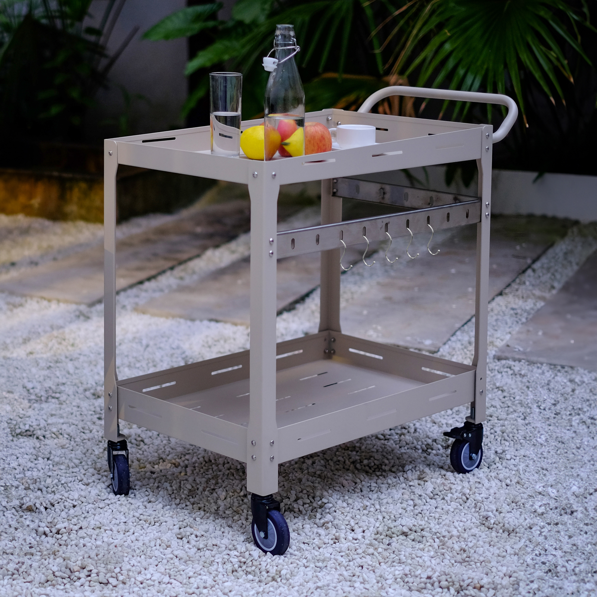 foto del prodotto casa.pro carrello portavivande bard in acciaio con 2 ripiani e ruote 72x77x38 cm color champagne