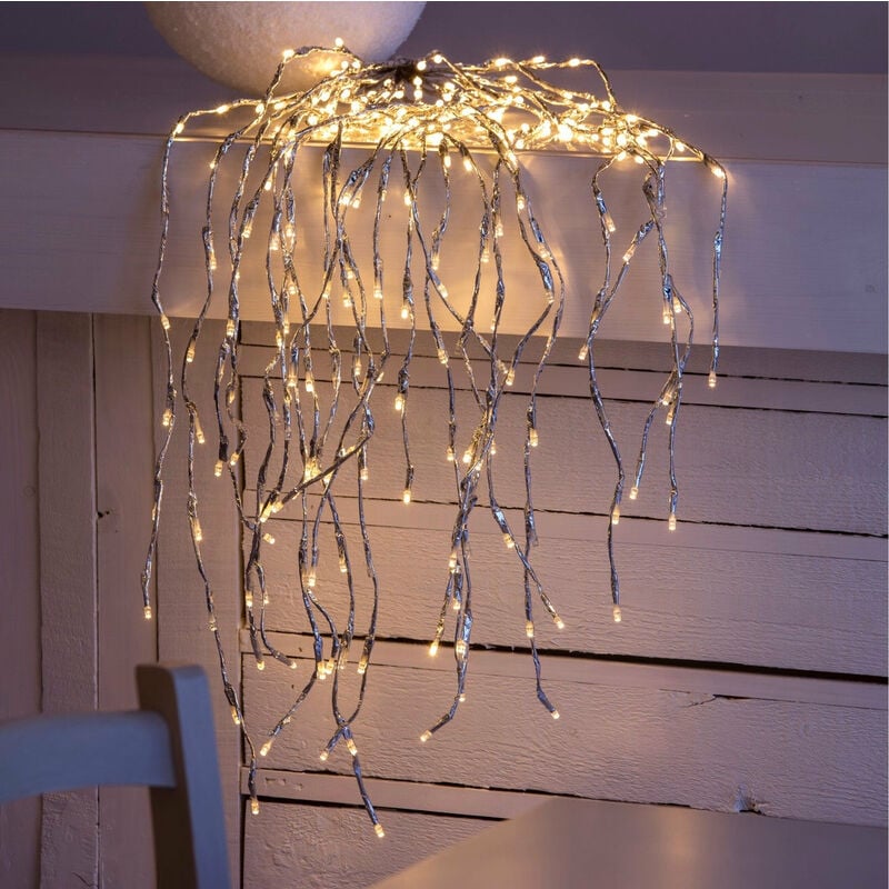 foto del prodotto cascata di luci con microled bianco caldo per esterno decorazione natalizie