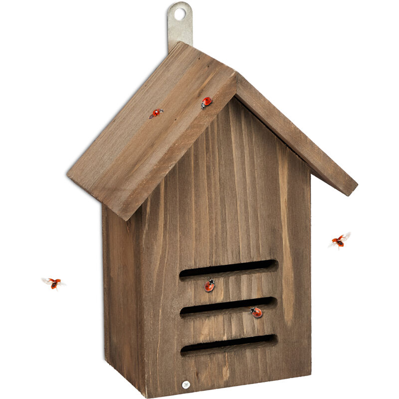 foto del prodotto casetta per coccinelle, hotel per insetti, in legno di abete non trattato, da appendere, 22x17x10 cm, marrone relaxdays