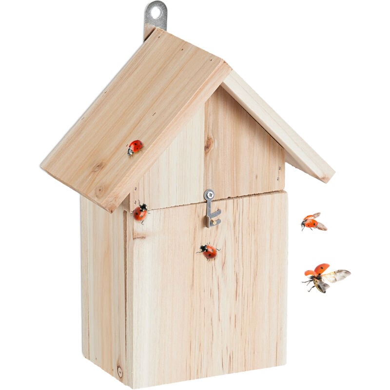 foto del prodotto casetta per coccinelle, hotel per insetti, in legno di abete non trattato, da appendere, 23x18x10 cm, naturale relaxdays