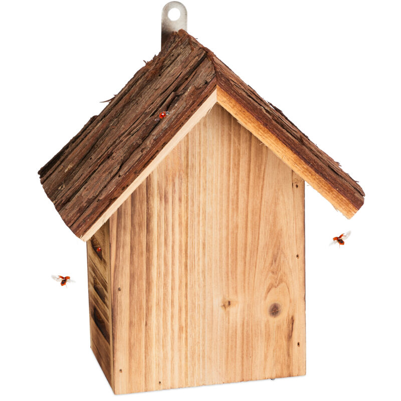 foto del prodotto casetta per coccinelle, legno d abete, da appendere e poggiare, giardino e balcone hlp 23x19x12,5 cm, naturale relaxdays
