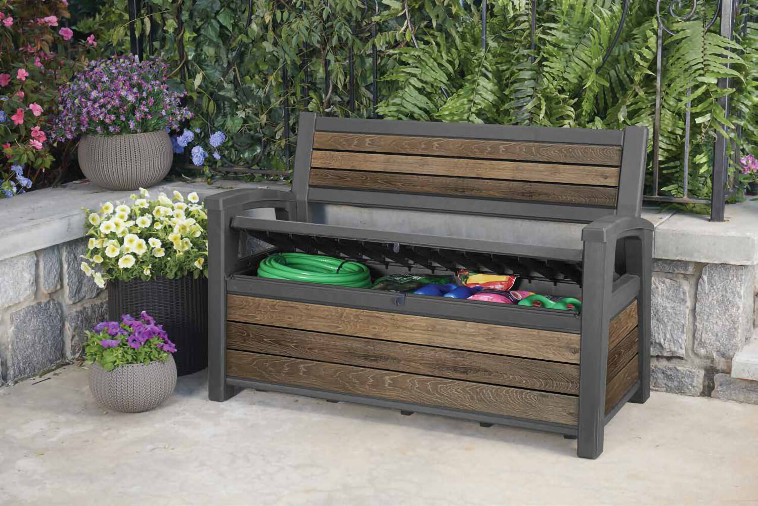 foto del prodotto cassapanca outdoor estevan, baule da giardino, contenitore da esterno, panchina contenitore da esterno, 133x61 h89 cm, noce