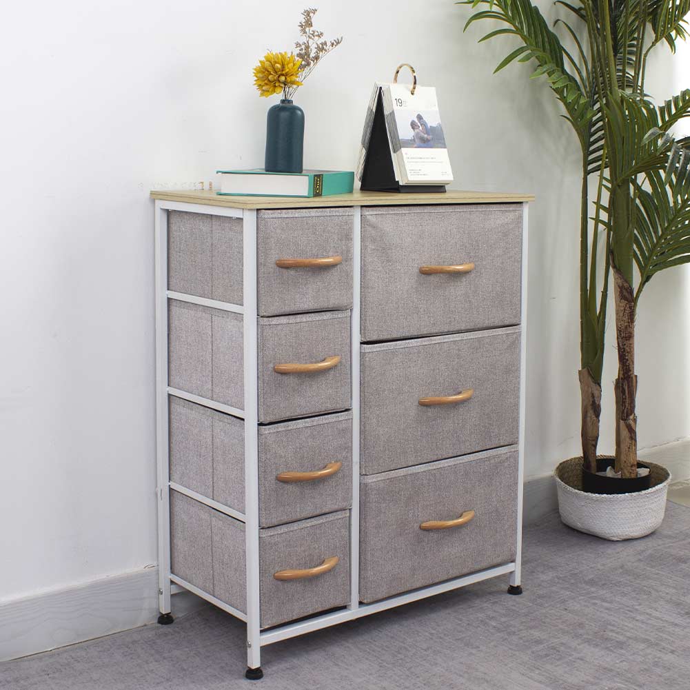 foto del prodotto cassettiera capiente 7 cassetti mobiletto robusto tessuto grigio chiaro e bianco