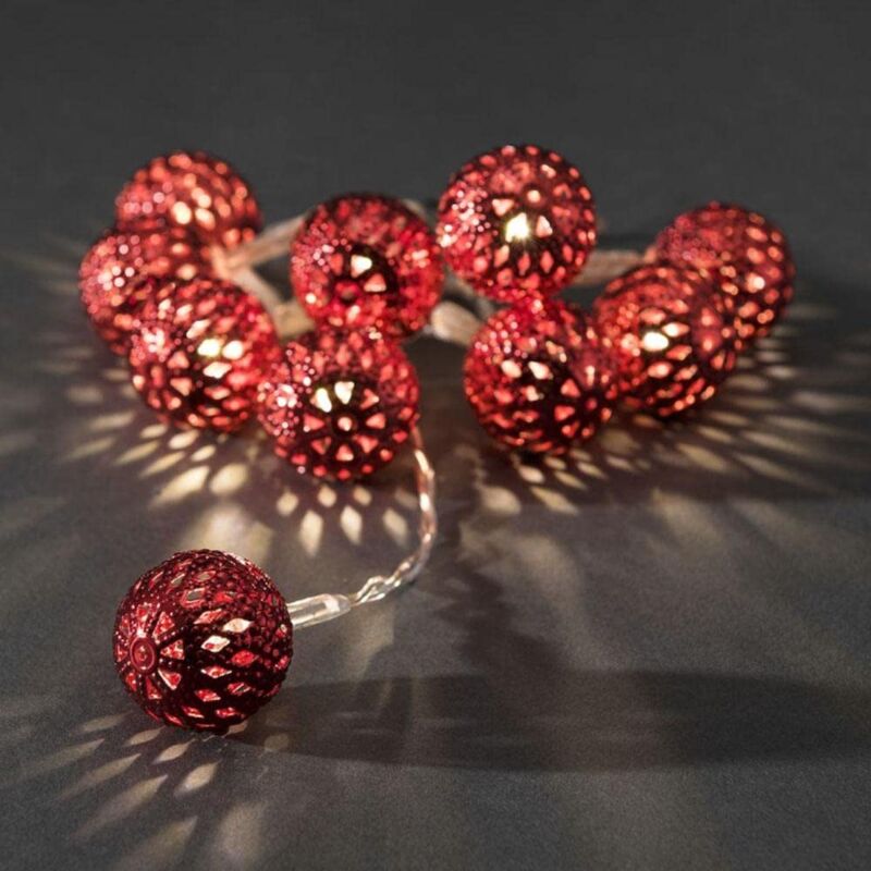 foto del prodotto catena luminosa decorativa a led, piccoli metallo rossi palline, 10 diodi a luce bianca calda, funzionamento a batteria, interno, 3 x aa 1,5 v