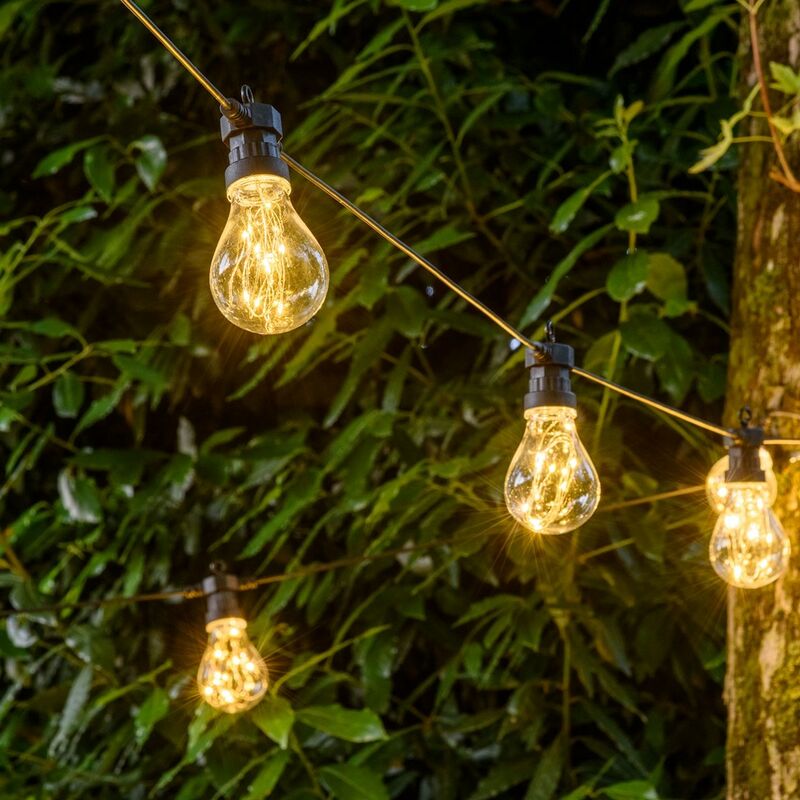 foto del prodotto catena luminosa party light 10 lampadine goccia 67 bianco caldo 5m