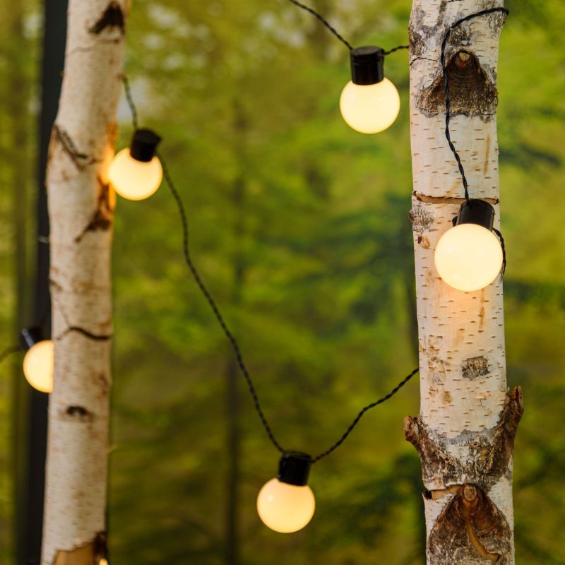 foto del prodotto catena luminosa solare con 15 lampadine a led decorazione per giardino 6 mt multicolor