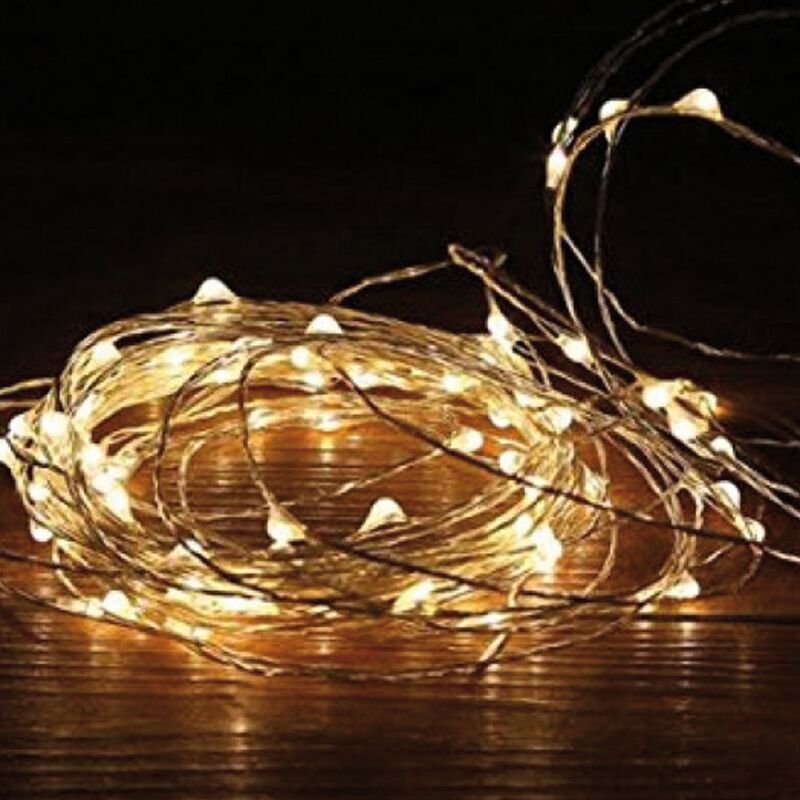 foto del prodotto catena serie di luci led microled a batteria per decorazioni e vetrine filo rame 50 microled 5 mt