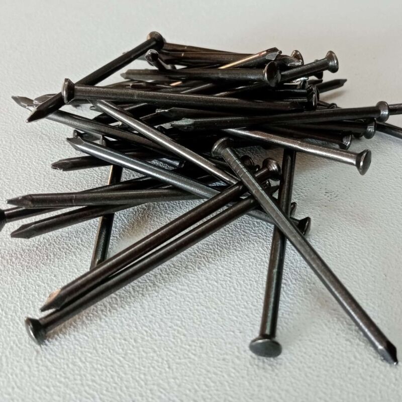 foto del prodotto cavatorta 1kg chiodi di acciaio temperato tb testa bombata per muro, scegli il formato 3 5x50mm