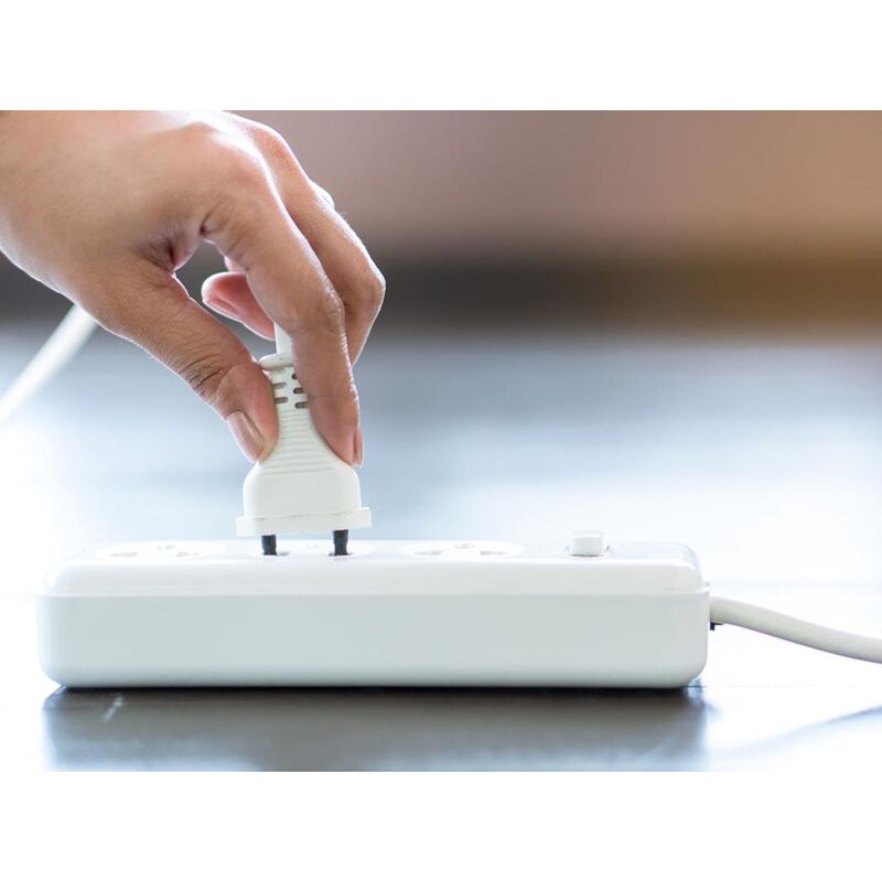 foto del prodotto cavo di prolunga 1,8 m bianco 2g0.75 cee 7 16 europlug c7