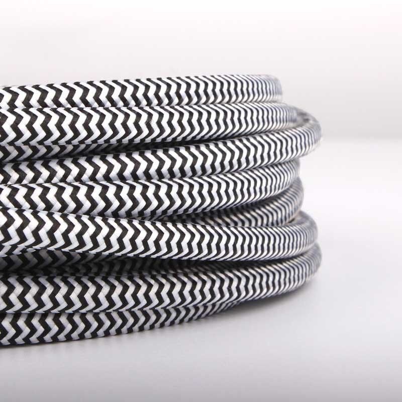foto del prodotto cavo elettrico rotondo rivestito effetto seta zigzag, bianco e