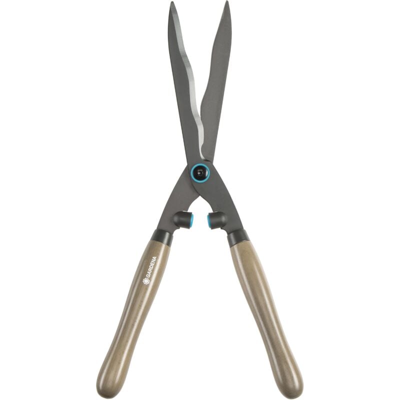 foto del prodotto cesoie per siepi naturecut lame ondulate da 23 cm, manici in legno fsc 100 , rivestimento antiaderente, troncarami integrato 12300 20 gardena