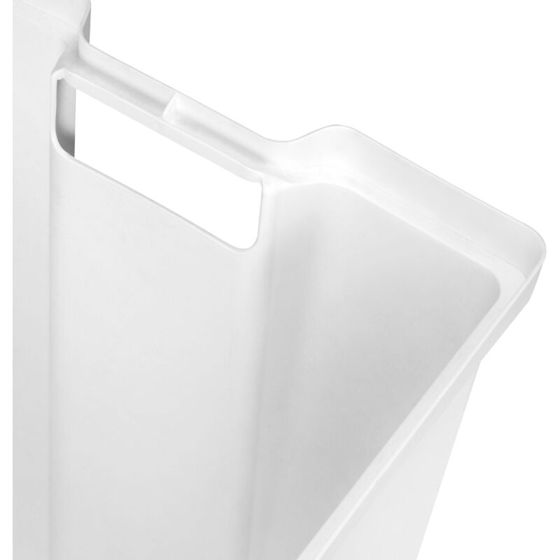 foto del prodotto cesto portabiancheria laundry plastica bianca tecnoplastica e acciaio emuca