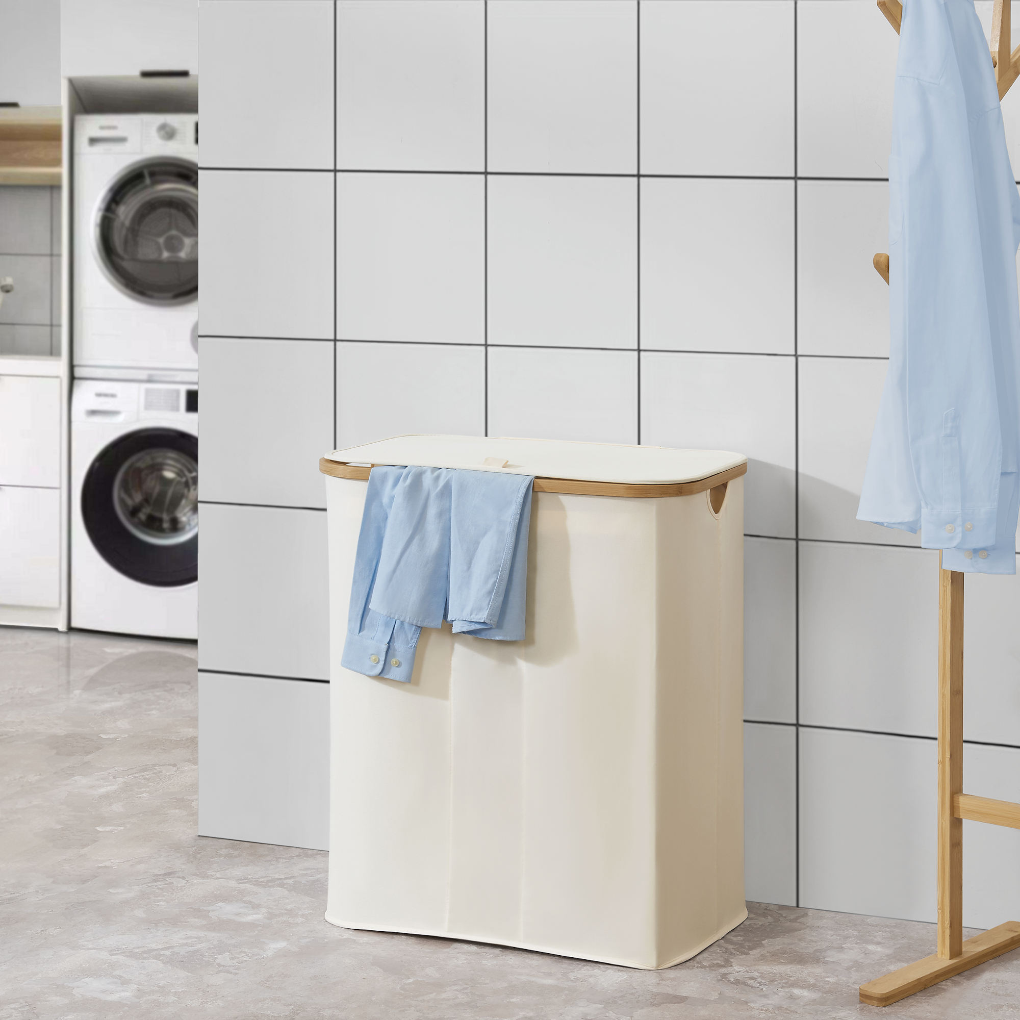 foto del prodotto cesto portabiancheria rusko con coperchio e 3 sacchi beige en.casa 