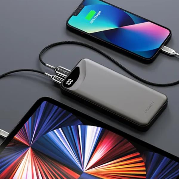 foto del prodotto chargeup boost 10k black