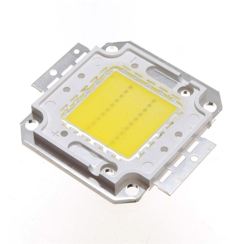 foto del prodotto chip cip led per faro faretto esterno luce fredda calda ricambio alta potenza bianco freddo 10 watt trade shop traesio