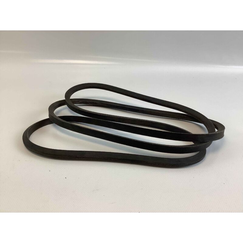 foto del prodotto cinghia trapezoidale trattorino rasaerba tosaerba originale stiga 9585 0081 00