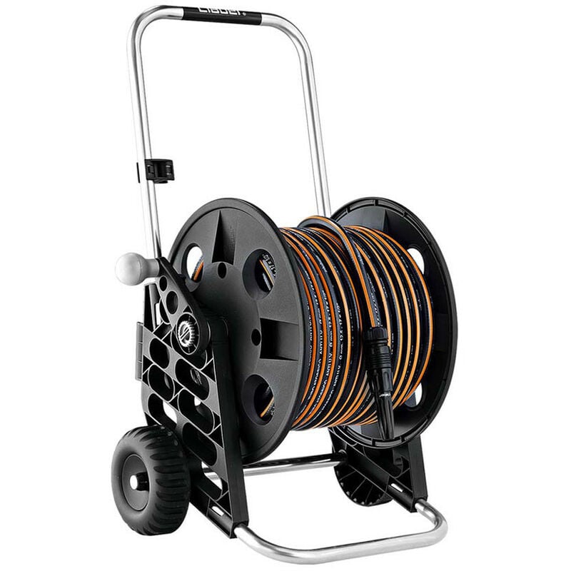 foto del prodotto claber kit pronto 30, carrello avvolgitubo manuale da giardino in plastica e alluminio con tubo e lancia