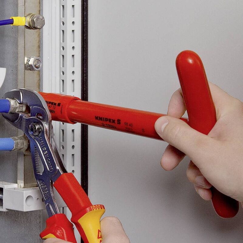 foto del prodotto cobra 87 26 250 pinza regolabile per tubi e dadi dimensione chiave metrica 46 mm 250 mm knipex