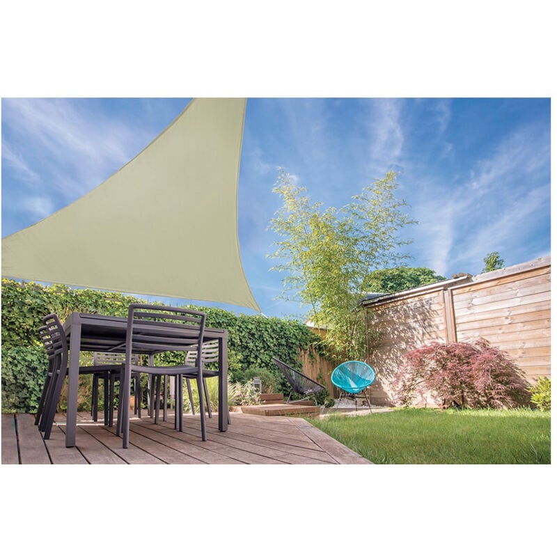 foto del prodotto colore della vela a triangolo sand 3,6x3,6x3,6x3,6m ambiance