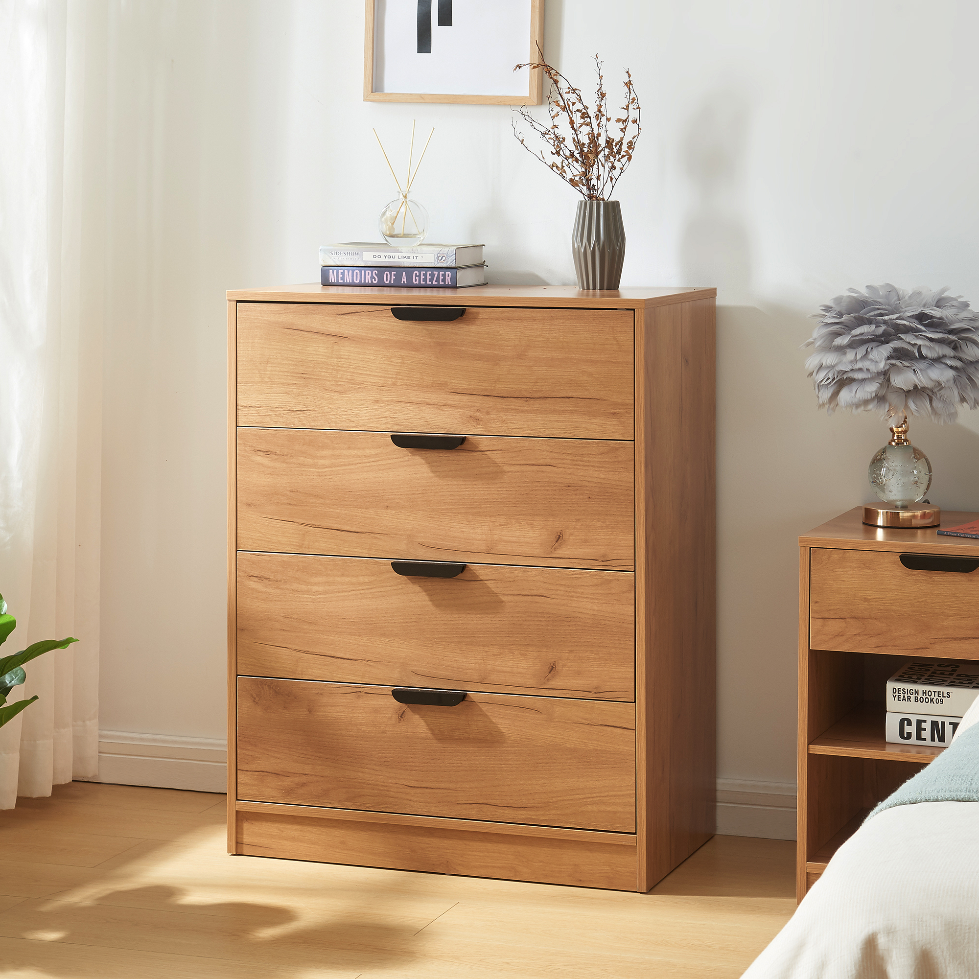 foto del prodotto com varkaus con 4 cassetti effetto rovere en.casa 