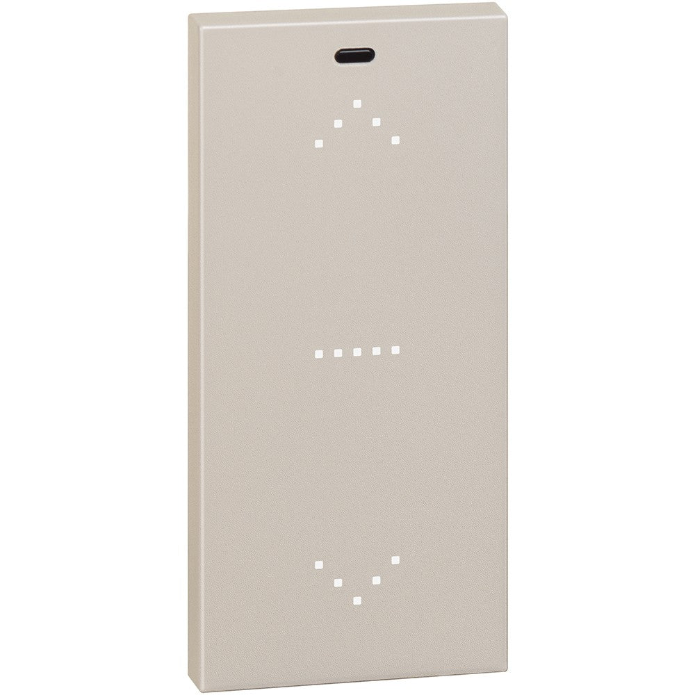 foto del prodotto comando full touch bticino living now sabbia km8011