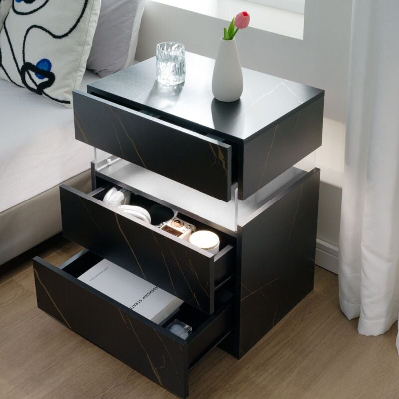 foto del prodotto comodino 48x38x61cm con 3 cassetti, luce led in 3 colori, legno, nero oro