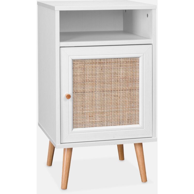 foto del prodotto comodino scandinavo in vimini