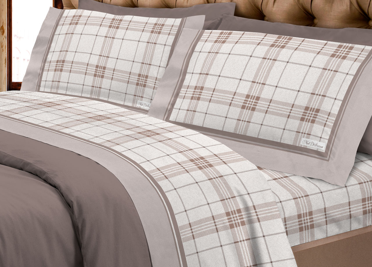 foto del prodotto completo lenzuola flanella 100 cotone disegno torino a quadri rigato piazza e mezza beige