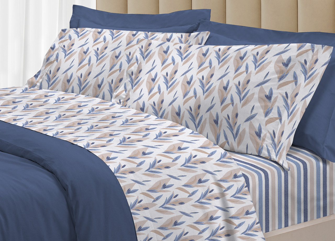 foto del prodotto completo lenzuola letto 100 cotone italy 3027 disegno tulipani piazza e mezza blu
