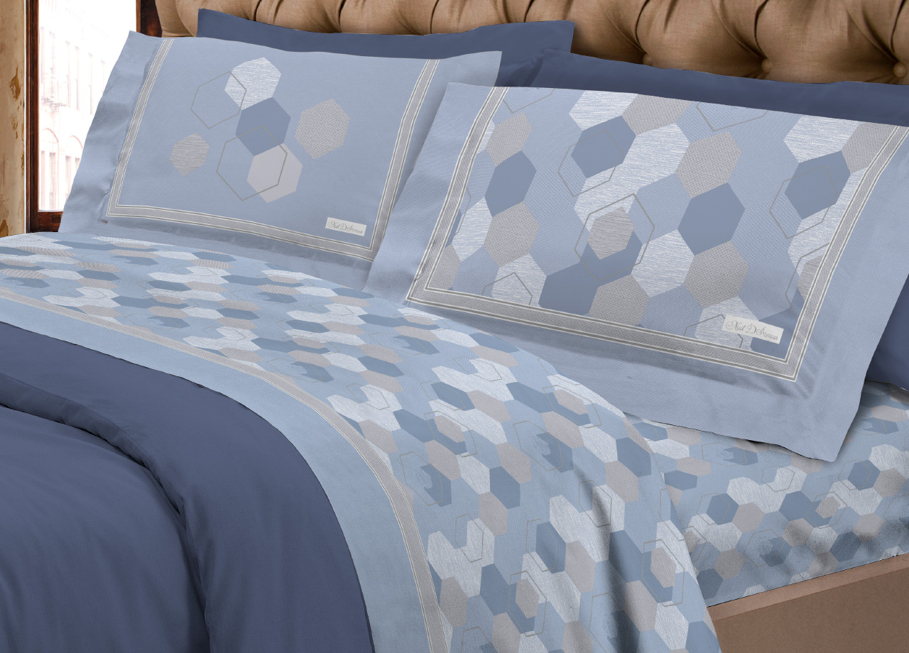 foto del prodotto completo lenzuola letto calda flanella 100 cotone disegno bologna singolo blu
