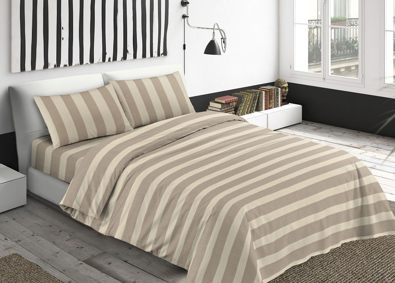 foto del prodotto completo lenzuola letto camera in 100 cotone made italy vari disegni rp - piazza 1-2 - riga larga beige