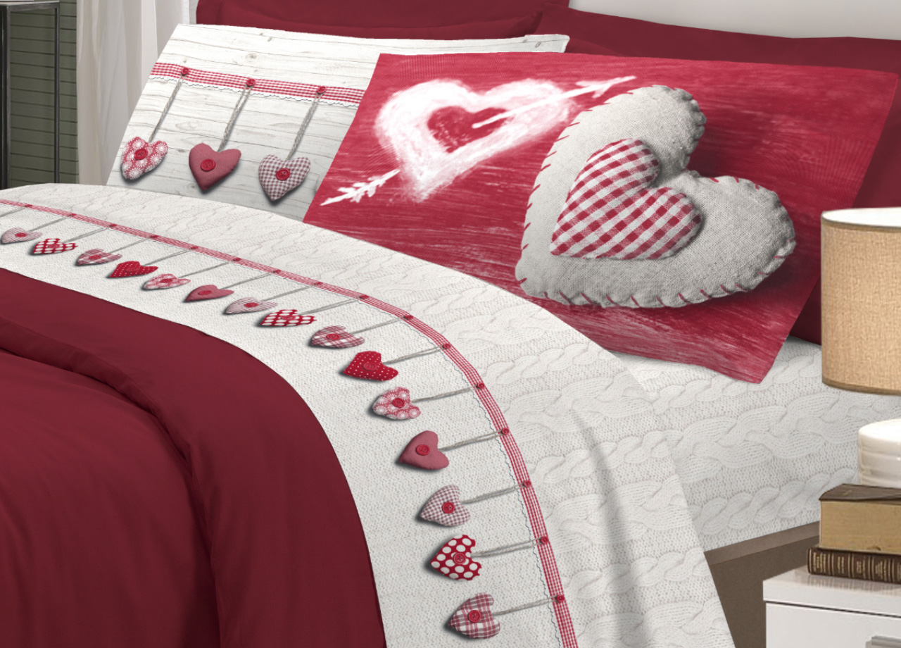 foto del prodotto completo lenzuola linea pensieri delicati 100 cotone disegno cuore appeso matrimoniale rosso
