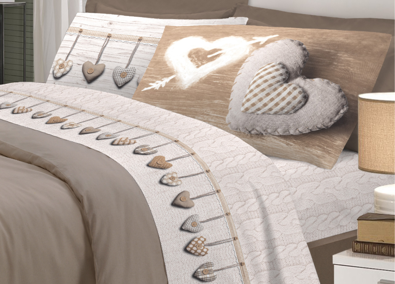 foto del prodotto completo lenzuola linea pensieri delicati 100 cotone disegno cuore appeso singolo beige