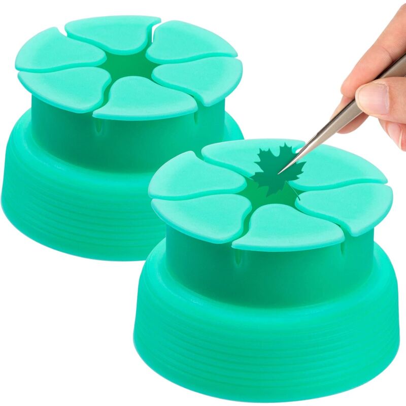 foto del prodotto confezione da 2 raccoglitori di scarti di vinile per diserbo, ventose in silicone per vinile termoadesivo, diserbo artigianale htv