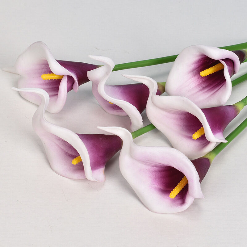 foto del prodotto confezione da 5 fiori artificiali di calla dal tocco realistico per bouquet da sposa, matrimonio, decorazioni per la casa viola bianco 