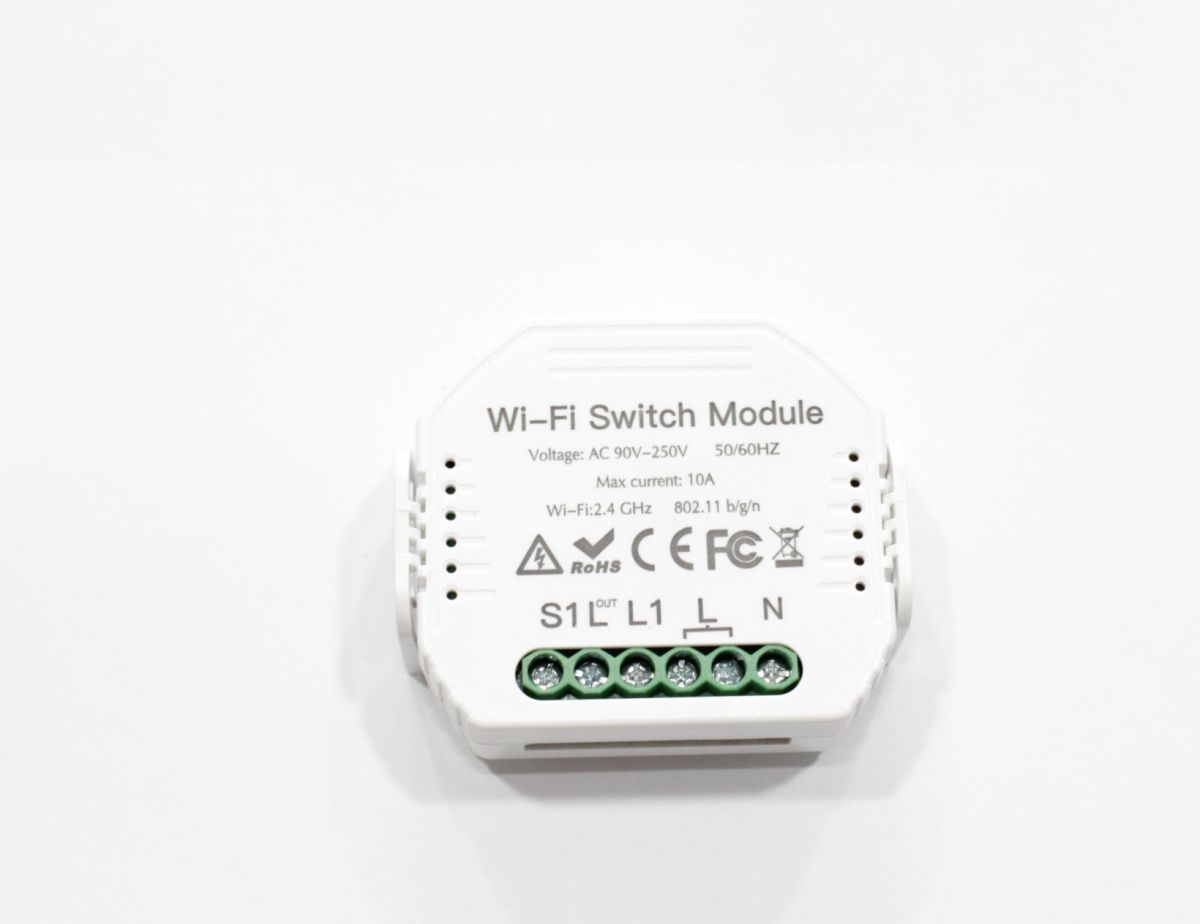 foto del prodotto controller wifi 2.4ghz per accensione e timer interruttori 1 via 230v max 10a