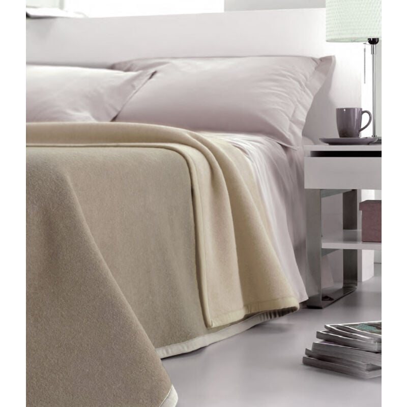 foto del prodotto coperta pura lana matrimoniale dobleface 450gr cober double tortora