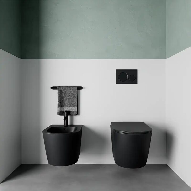 foto del prodotto coppia di coppia di sanitari sospesi in ceramica rimless nero opaco con vaso, bidet e copriwc soft close mod. vienna