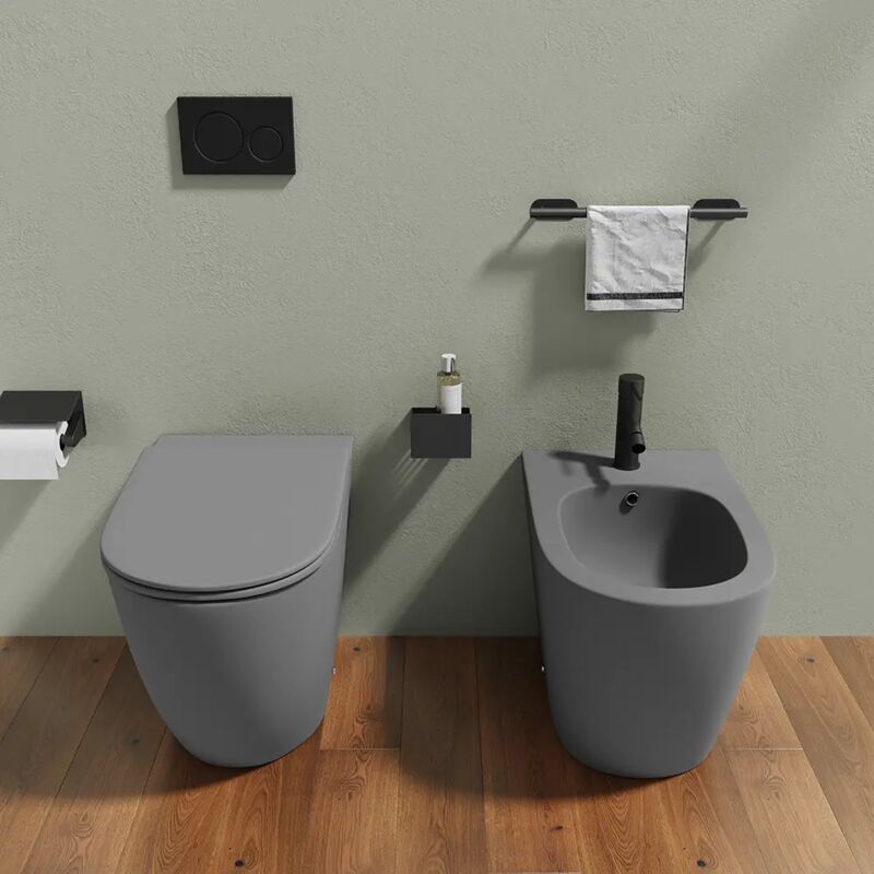 foto del prodotto coppia di sanitari filomuro in ceramica grigio opaco vaso rimless con copriwc soft close e bidet mod. europa