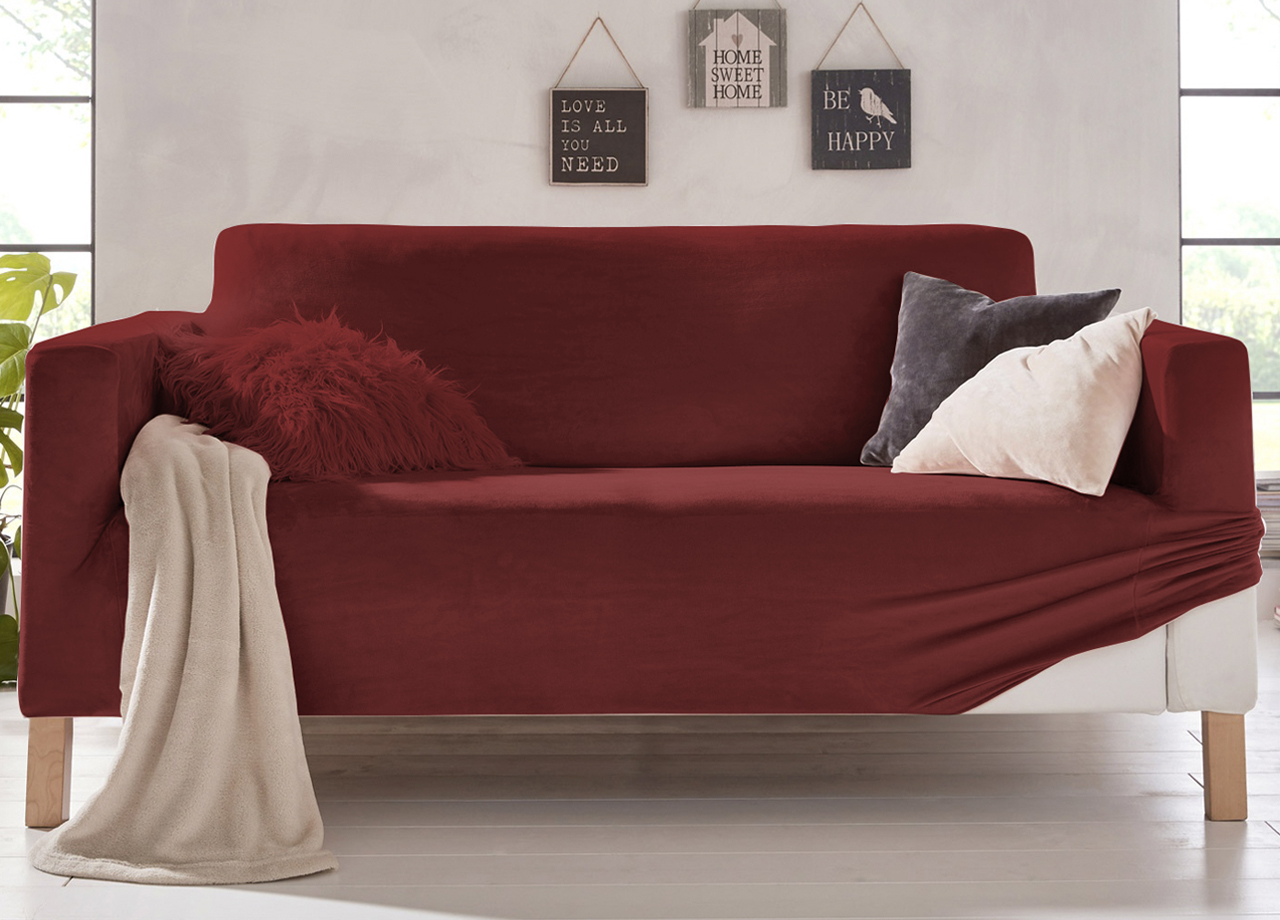 foto del prodotto copridivano elasticizzato effetto velluto modello morbidissimo colore granata - 4 posti - granata